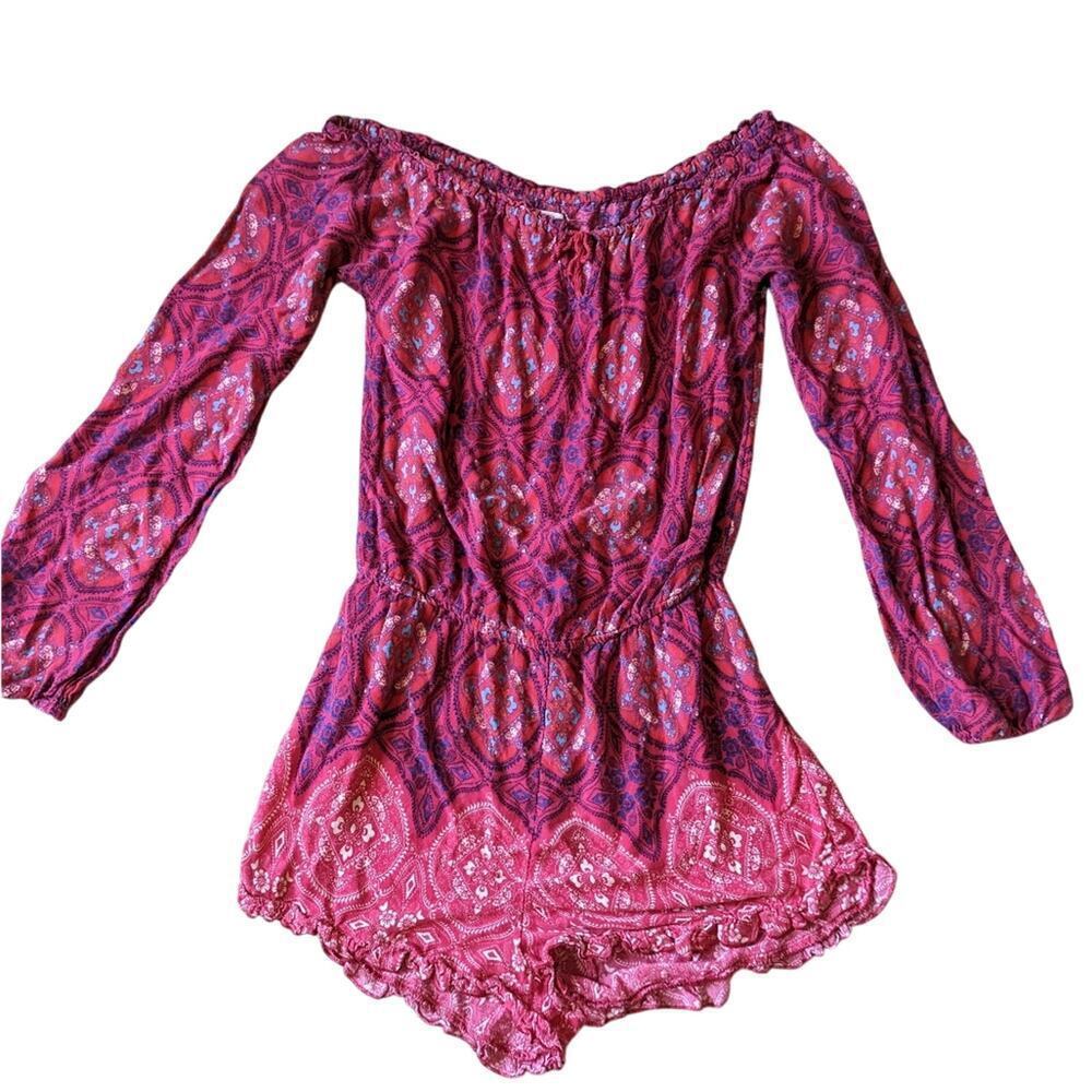 O'Neill long sleeve romper, size Medium, Pink & Blue